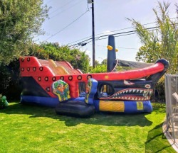 07ECCC8B 22D7 496E 8F1E F8978C728D47 1765263767 Pirate Ship Inflatable